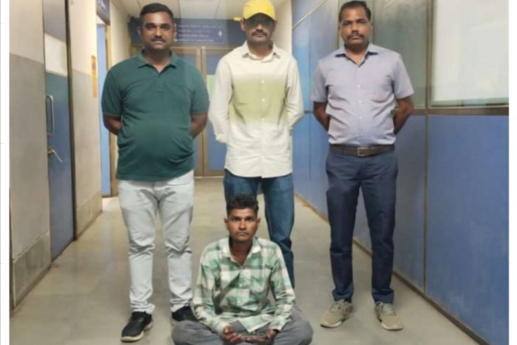 નરોડા પોલીસે મોબાઇલ ચોરીનો ભેદ ઉકેલી આરોપી ઝડપ્યો